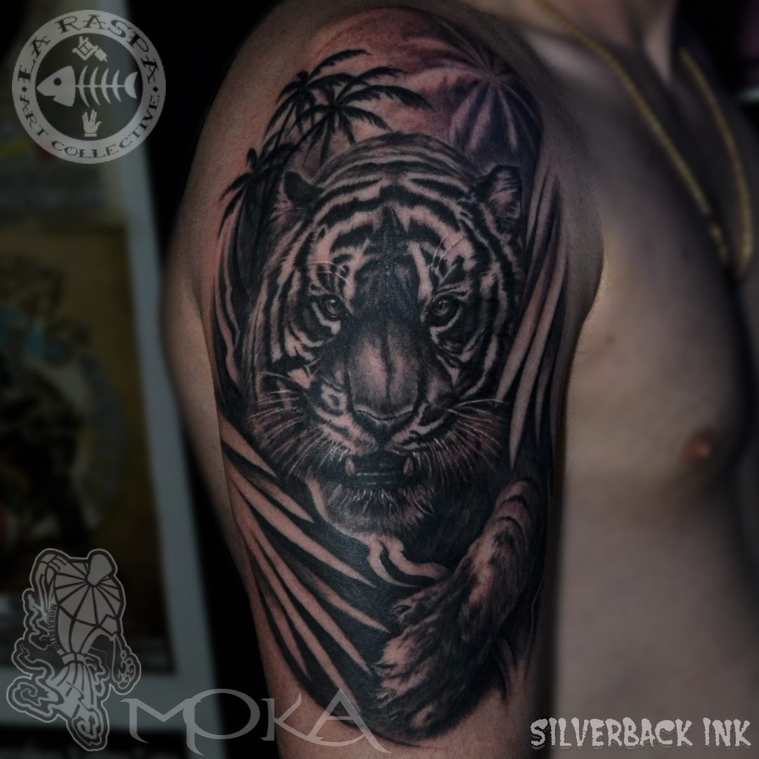 Moka_guest_tattoo_tigre_epaule