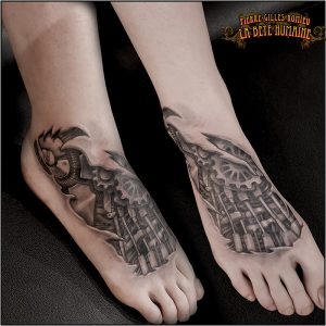 meilleurs-tatoueurs-paris-bete-humaine-tatouages-mains-pieds_7