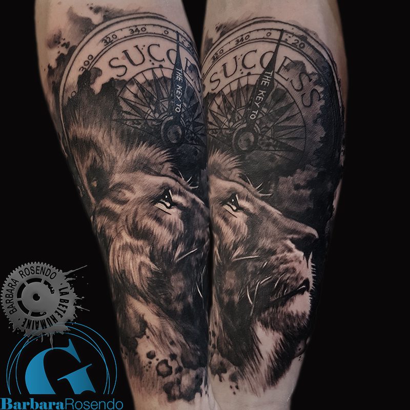 meilleure-tatoueuse-paris-barbara-rosendo-la-bete-humaine-tattoo-lion-tigre-chat_12