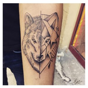 salon-tatouage-paris-bete-humaine-tattoo-loup-wolf_7