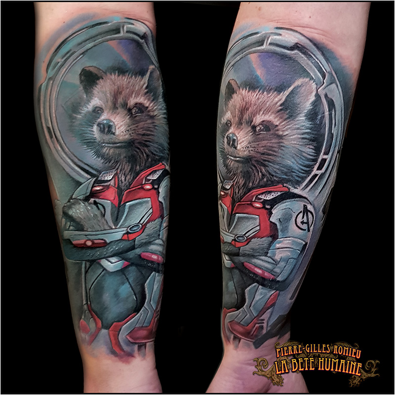 meilleur-tatoueur-paris-pierre-gilles-romieu-tatouage-rocket-gardiens-galaxie-tattoo