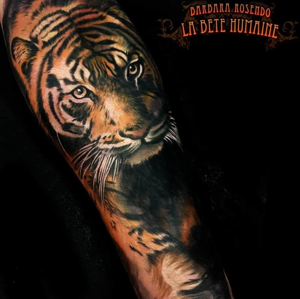 meilleure-tatoueuse-paris-barbara-rosendo-tatouage-tattoo-tigre-couleurs