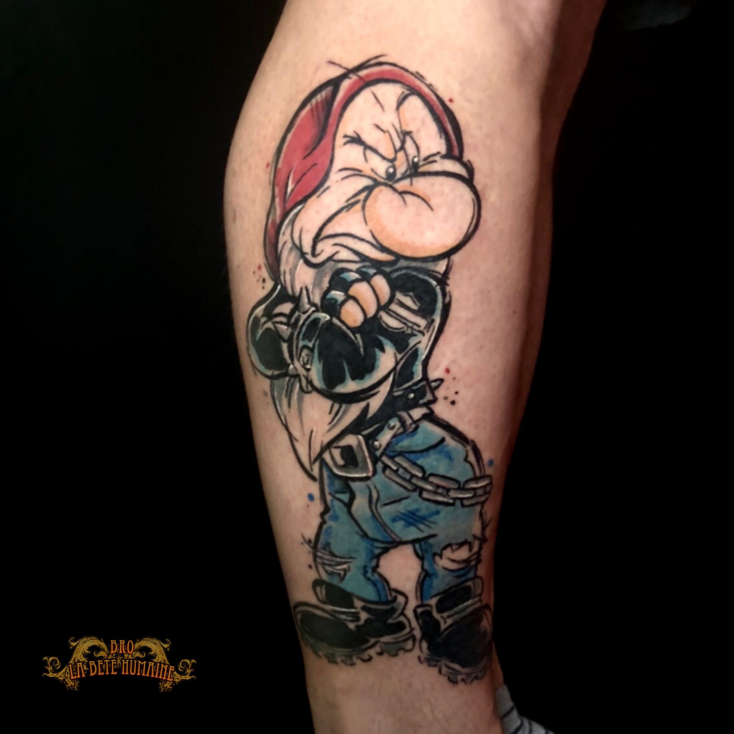 meilleur-tatoueur-paris-bro-tatouage-tattoo-grincheux-nain