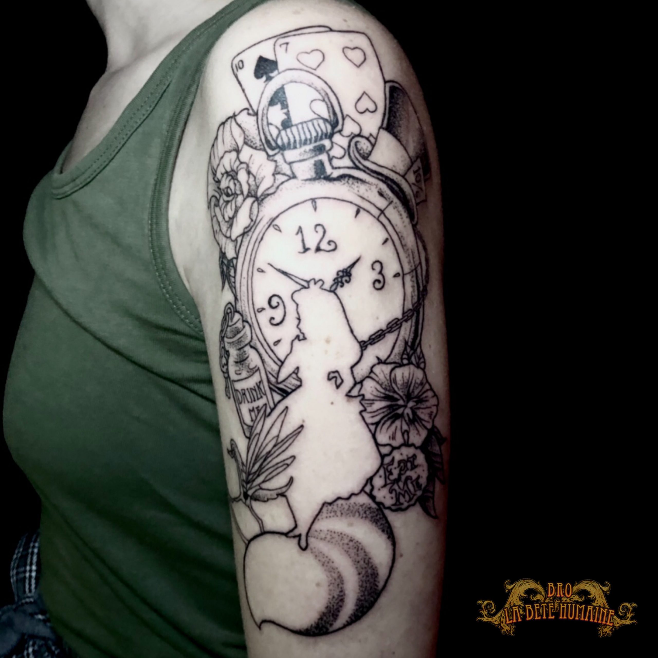 meilleur-tatoueur-paris-bro-tatouage-tattoo-alice-pays-merveilles