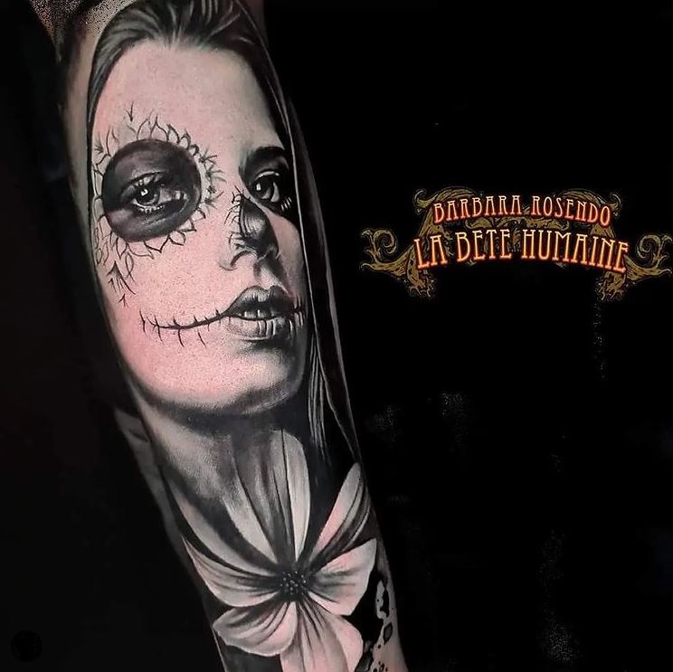 meilleure-tatoueuse-paris-barbara-rosendo-tatouage-tattoo-catrina-fleur