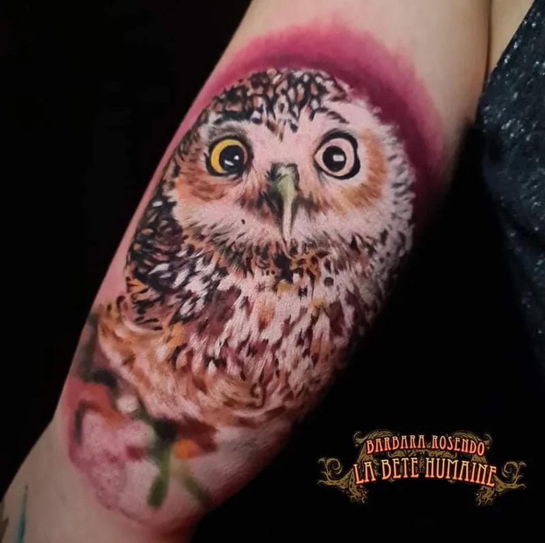 meilleure-tatoueuse-paris-barbara-rosendo-tatouage-tattoo-chouette-couleurs