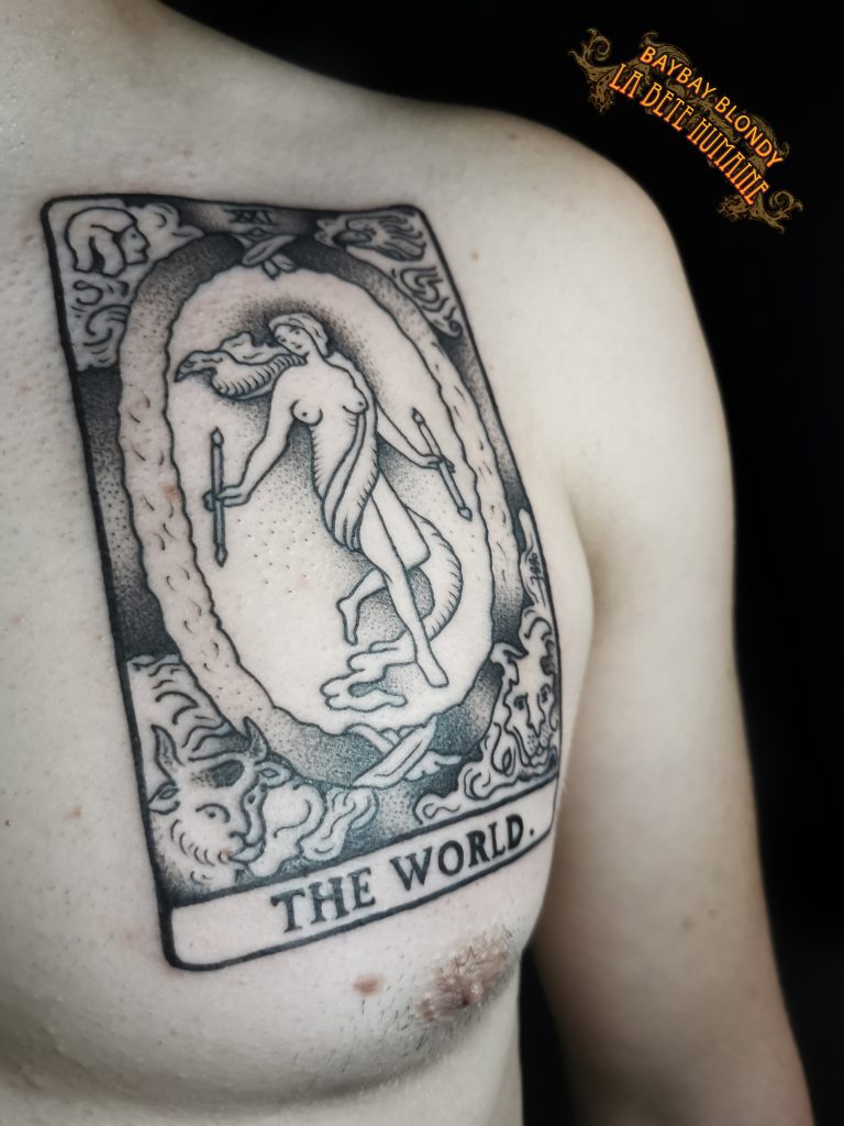 tatoueuse-guest-paris-baybay-blondy-tatouage-tattoo-monde-tarot