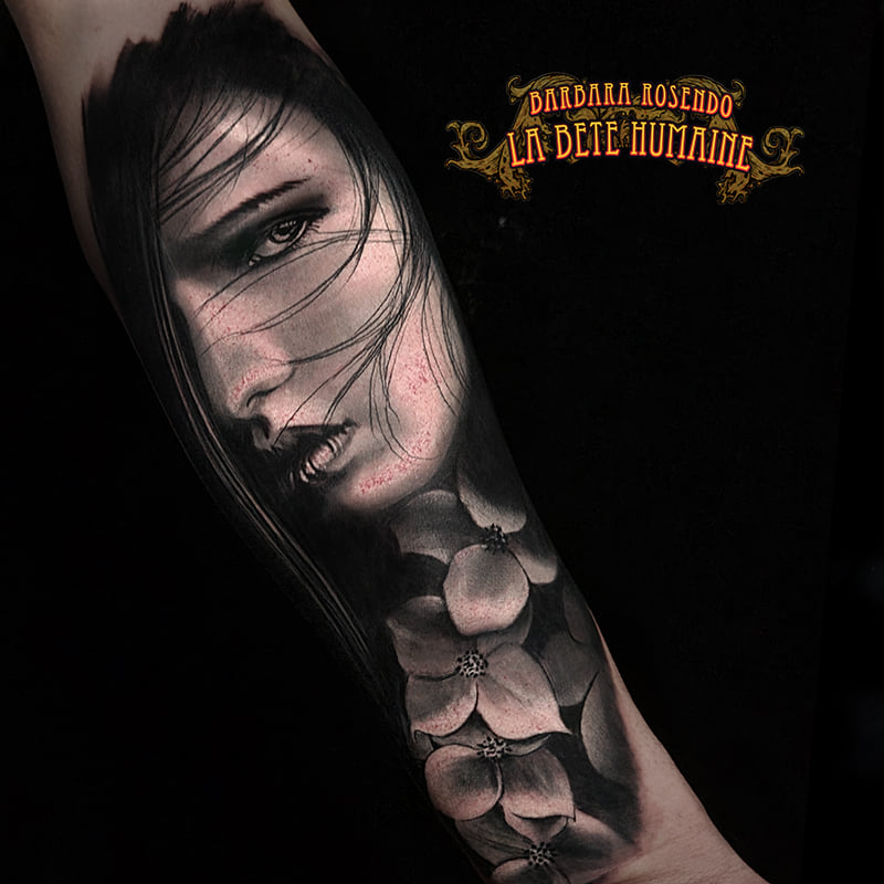 meilleure-tatoueuse-paris-barbara-rosendo-tatouage-tattoo-femme-trois-quarts