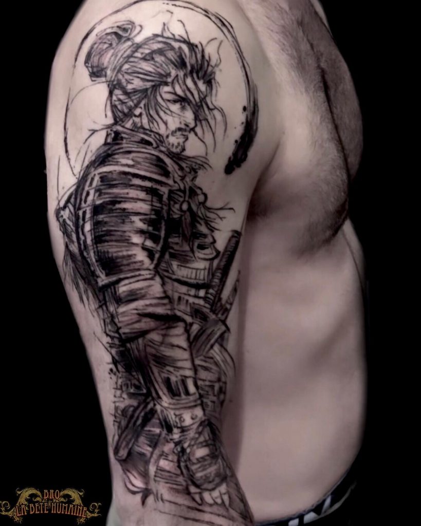 Bro Vanthorn, tatoueur à Paris - Ronin (samouraï) sketchy tatoué en noir et gris