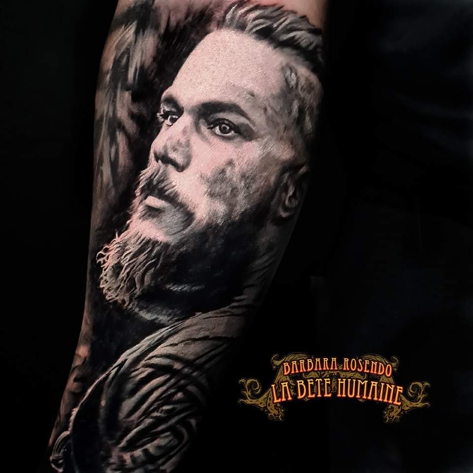 Barbara Rosendo, tatoueuse à Paris - Portrait de Ragnar Lodbrok