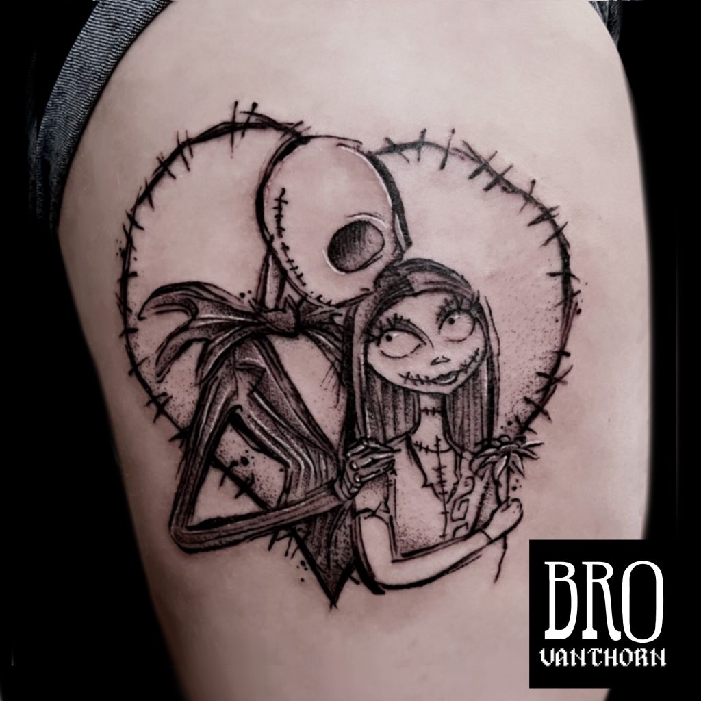 Bro Vanthorn, tatoueur à Paris - Tatouage de Jack Skellington et Sally, personnages du film L'Étrange Noël de monsieur Jack