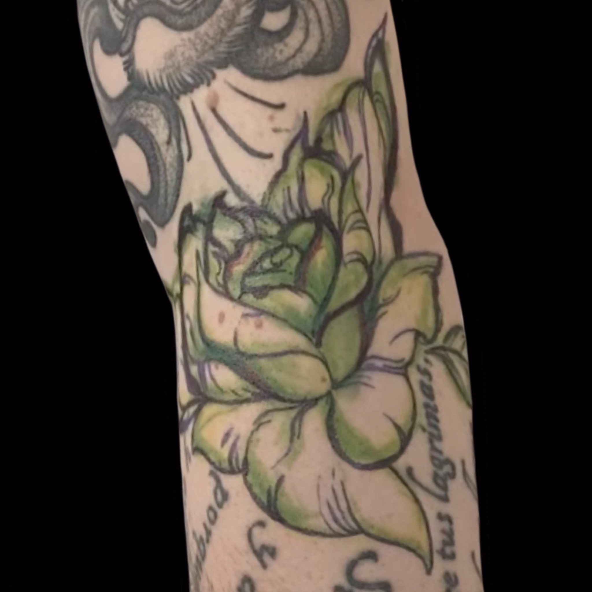 definition_procede_et_avantages_du_tatouage_freehand_4