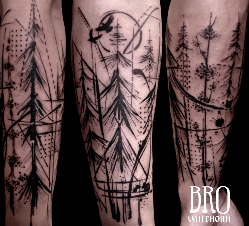 Bro Vanthorn, tatoueur à Paris - Forêt graphique tatouée pour un recouvrement de cicatrices