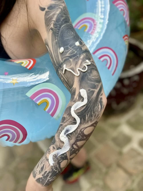 crème solaire tatouage - soleil été