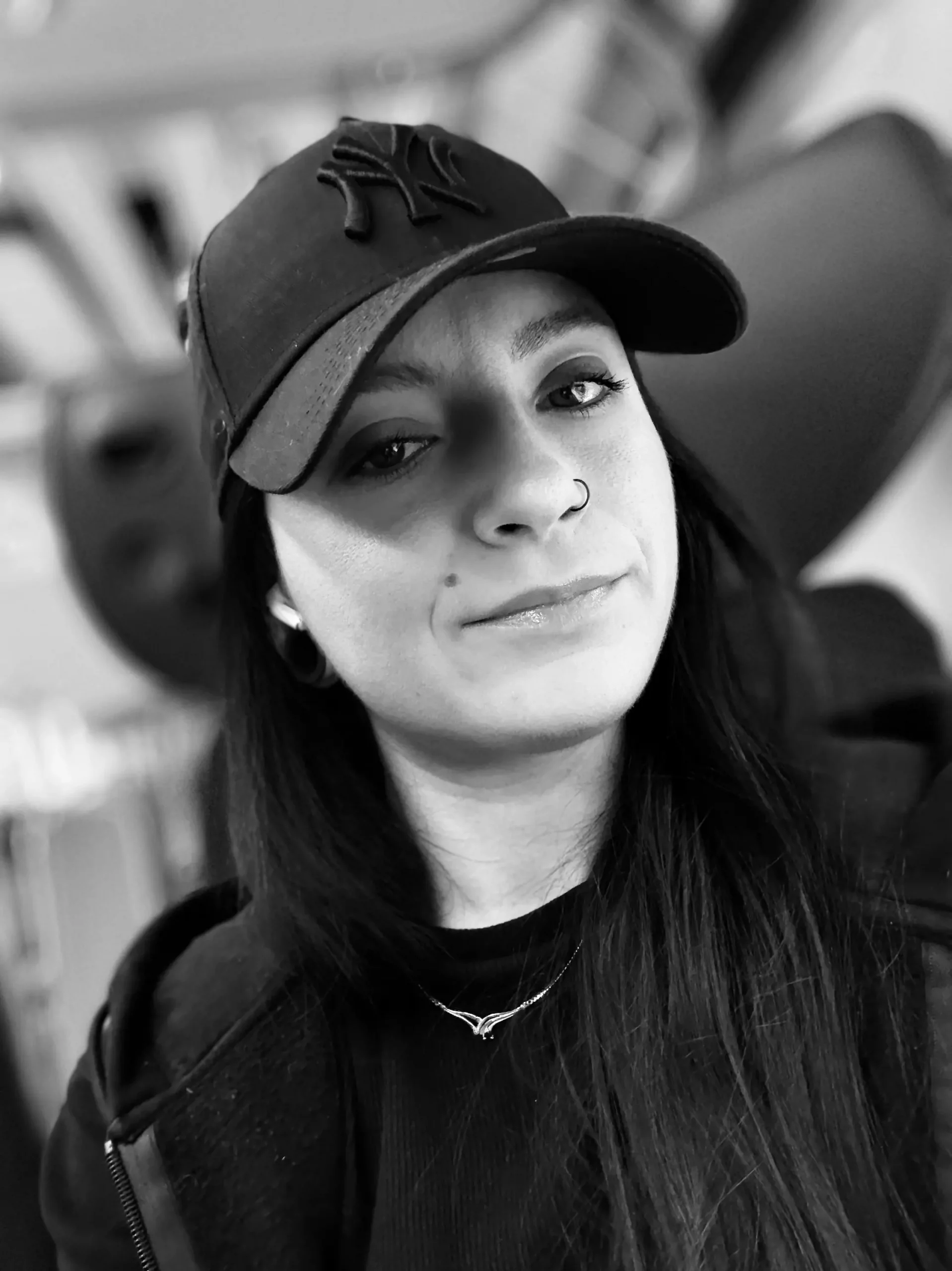 Salomé, nouvelle tatoueuse à La Bête Humaine à Paris